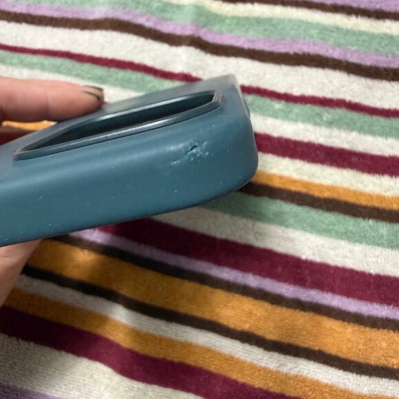 iPhone 16 Pro Max Silicone Case with MagSafe – Lake Green - Picture 4 of 4